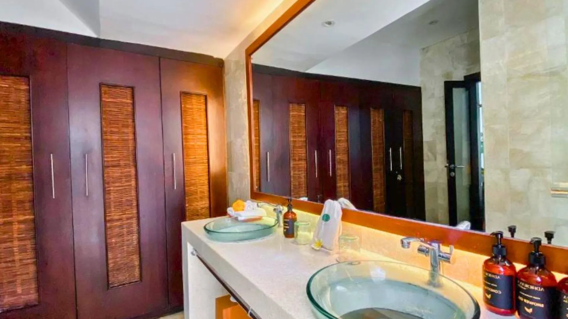 Chandani 3 Bedroom Private Pool Villa Zn146 Ujung Indonesia